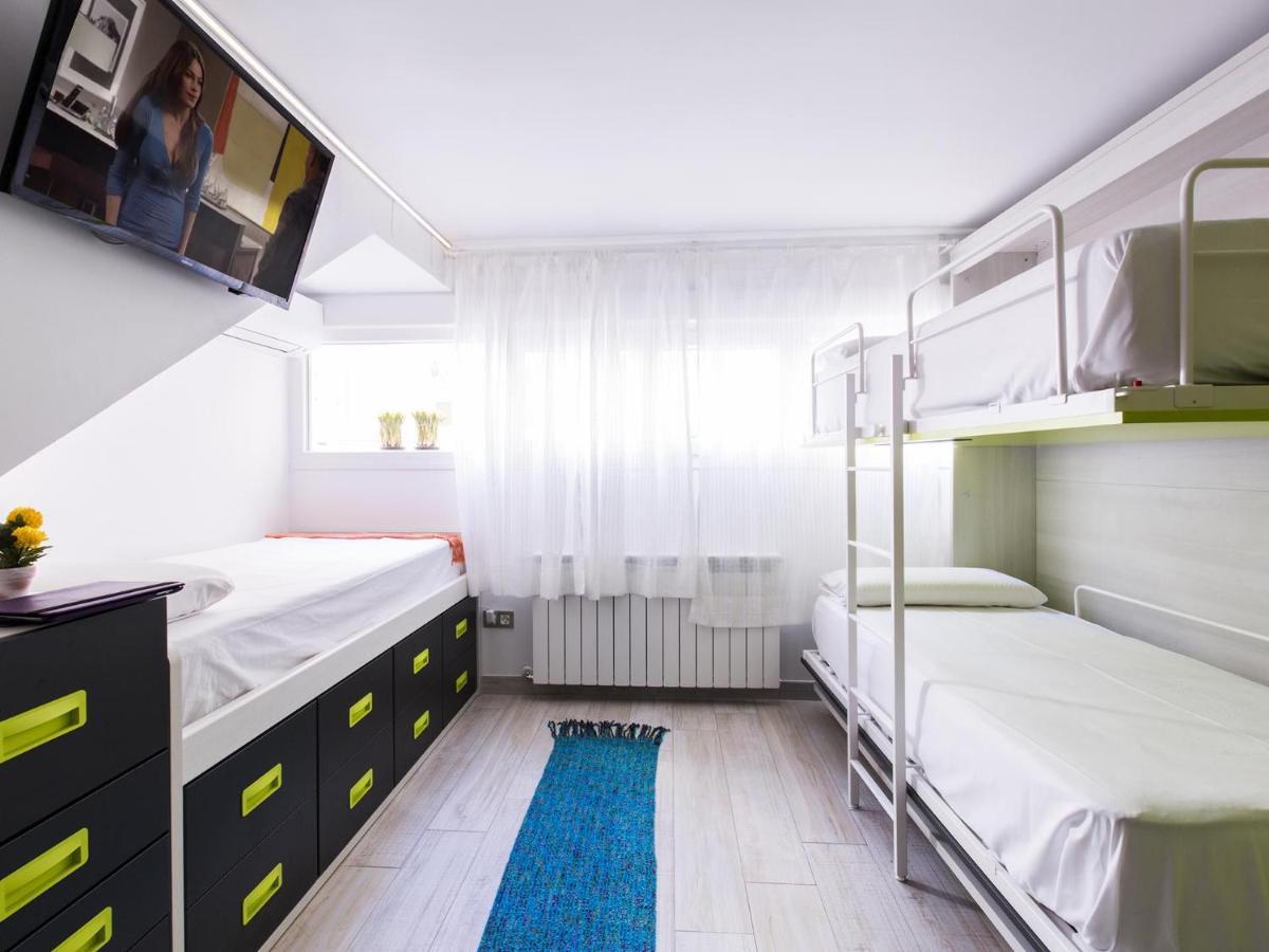 Mit House Salamanca Confort Alcala En Madryt Zewnętrze zdjęcie